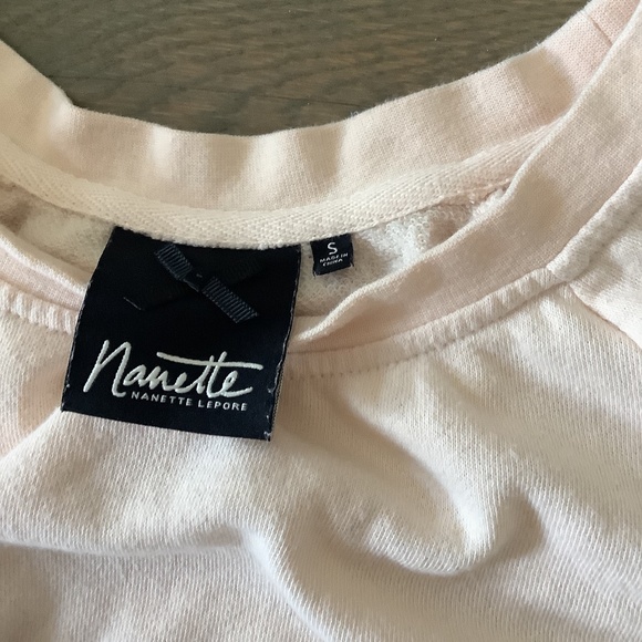 Nanette Lepore Cropped Pink sweatshirt - Picture 3 of 4